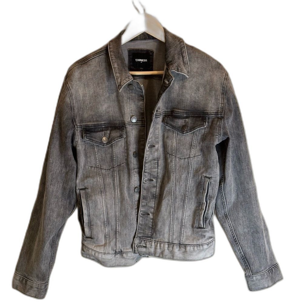 Express Gray Denim Biker Jacket – Women’s Small, P2P 20”